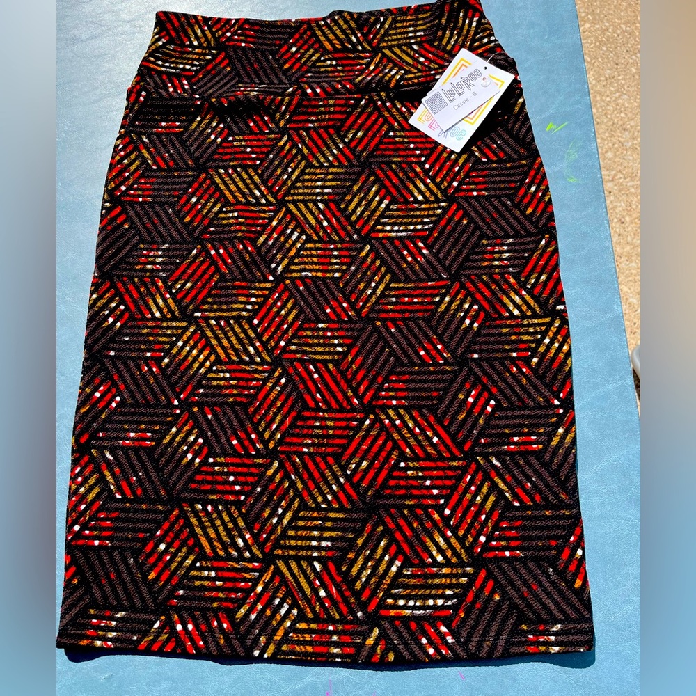 Lularoe Cassie skirt